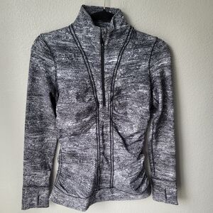 Lululemon Cypress Kiss 1/2 Zip Pullover, Size 6, Color Rush Jacquard Black White